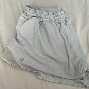 lululemon hottiehots